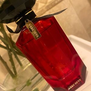 Victoria Secret Very Sexy Perfume 1.7 fl oz